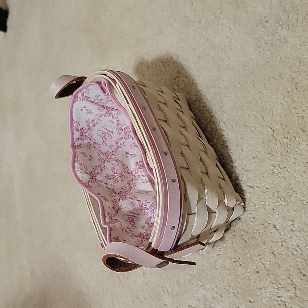 Longaberger give Hope American Cancer Sosiety Basket